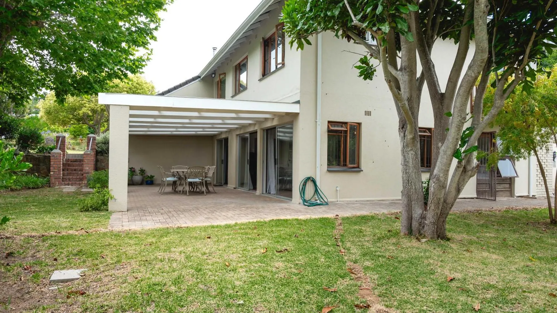 ケープタウンCharming Flatlet In Constantiaアパートメント ケープタウン