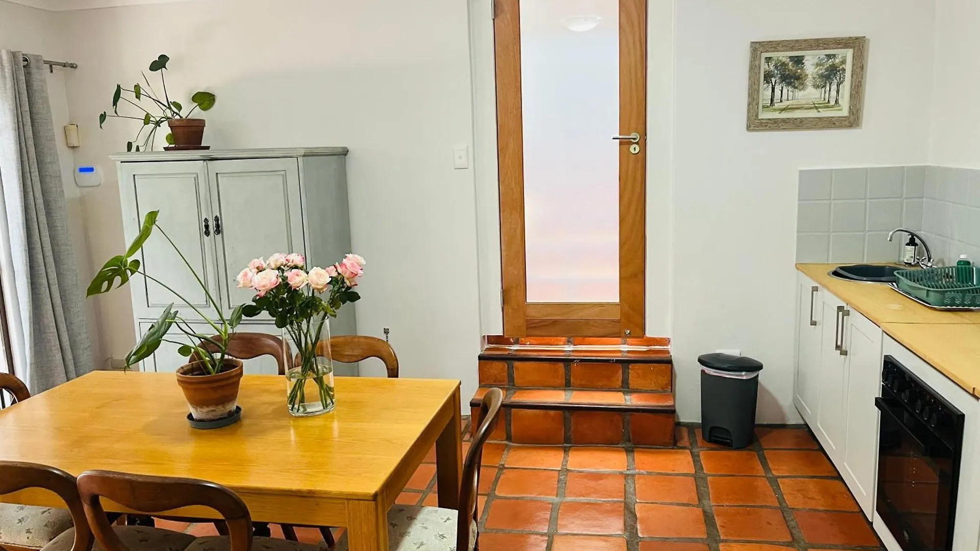 アパート ケープタウンCharming Flatlet In Constantiaアパートメント